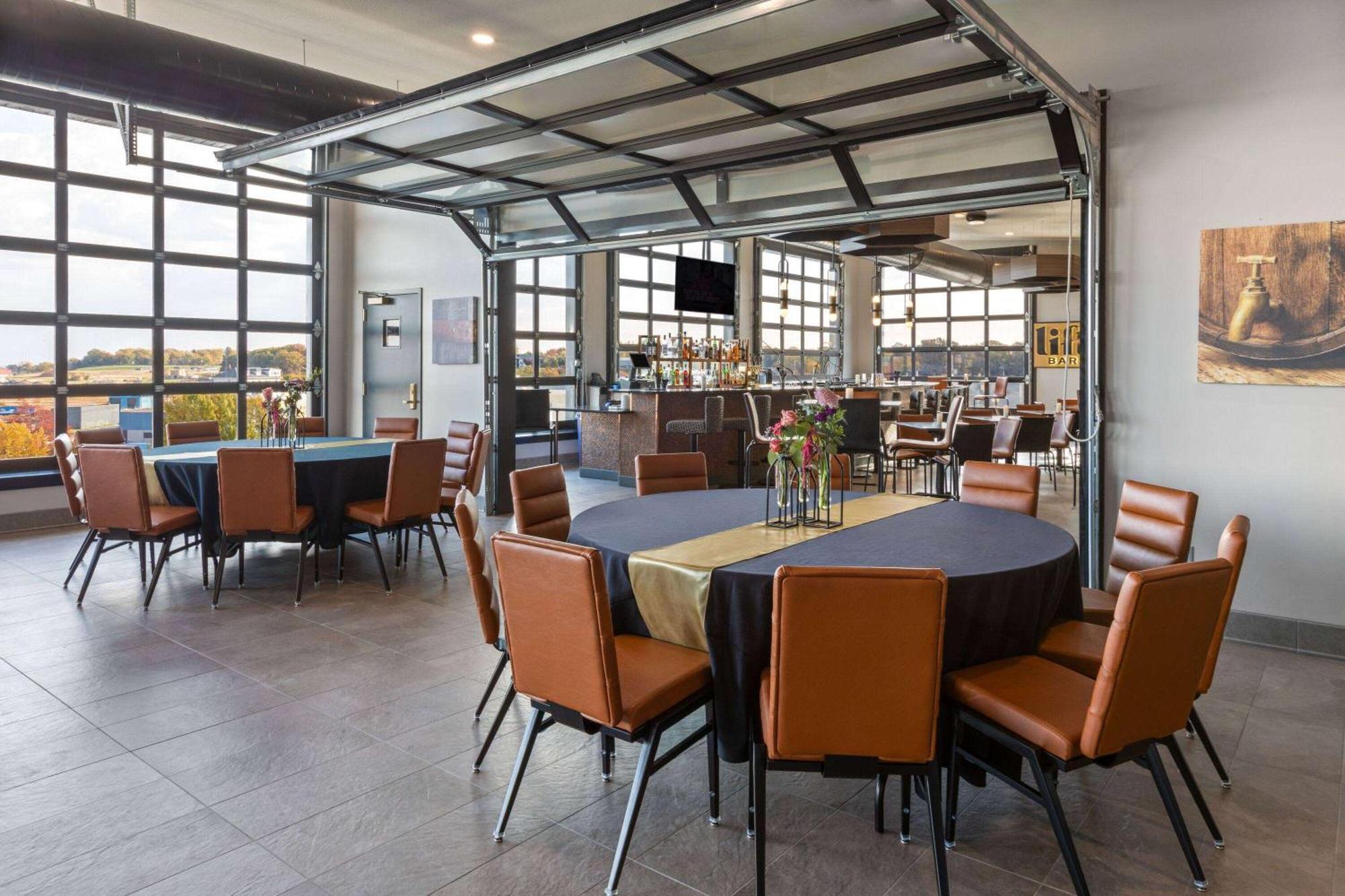 Riverbend Hotel And Suites, Trademark Collection By Wyndham แอชตาบูลา ภายนอก รูปภาพ